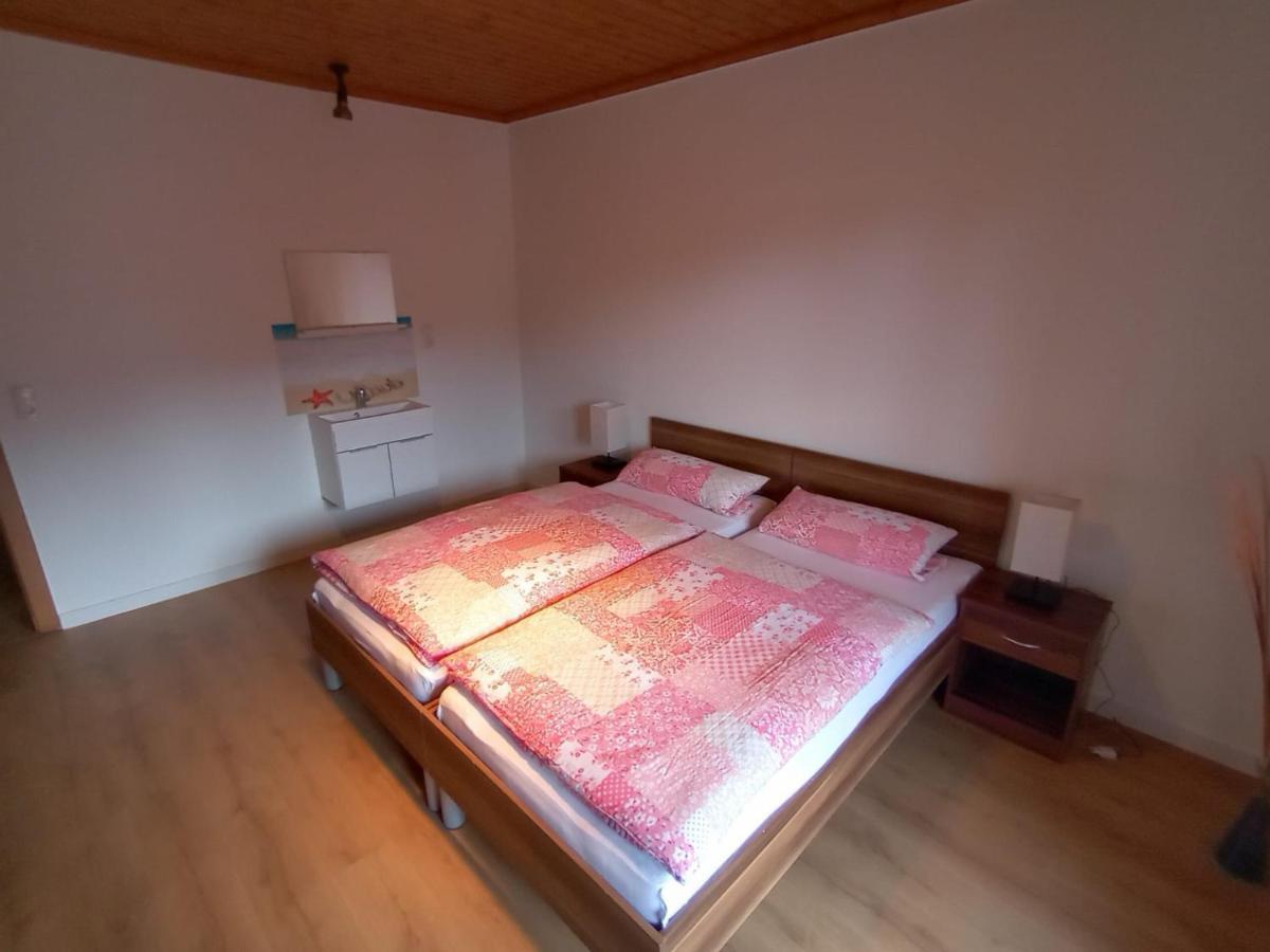 Adenauer Cottage Buitenkant foto