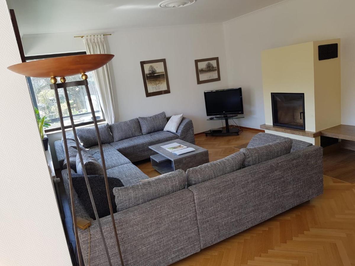 Adenauer Cottage Buitenkant foto